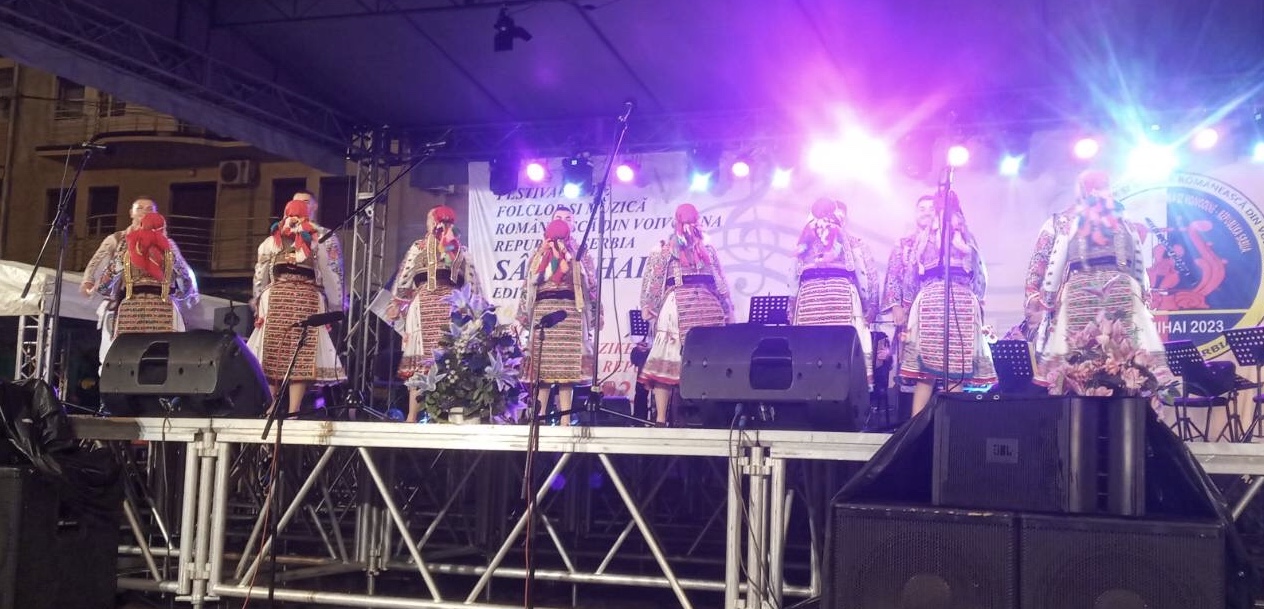Uzdin: Dom kulture „Dojna“  osvojio više nagrada na Festivalu rumusnke muzike i folklora